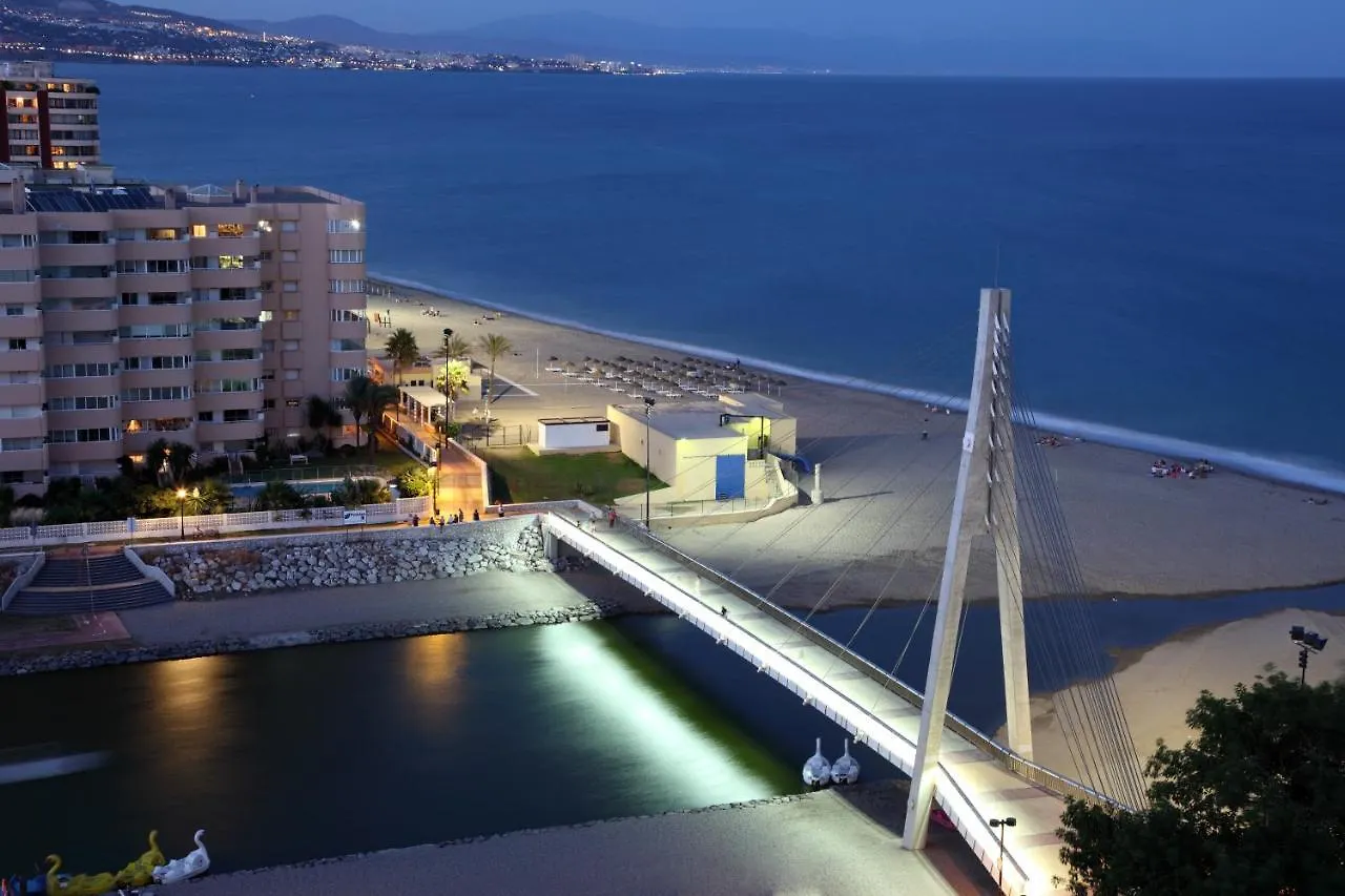 Top Floor Fuengirola Park Apartment With Parking