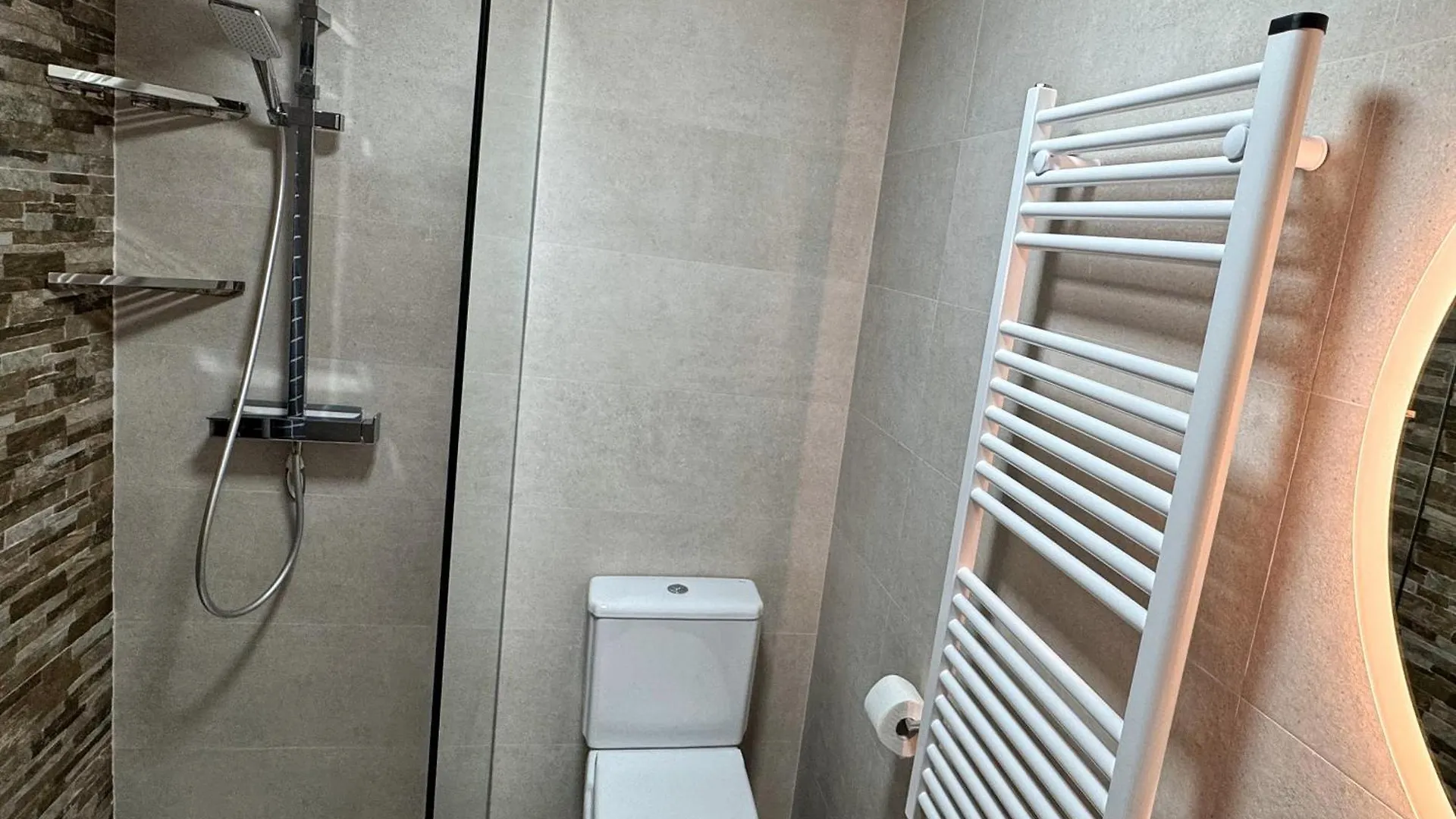 Top Floor Fuengirola Park Apartment With Parking 0*,  Spain